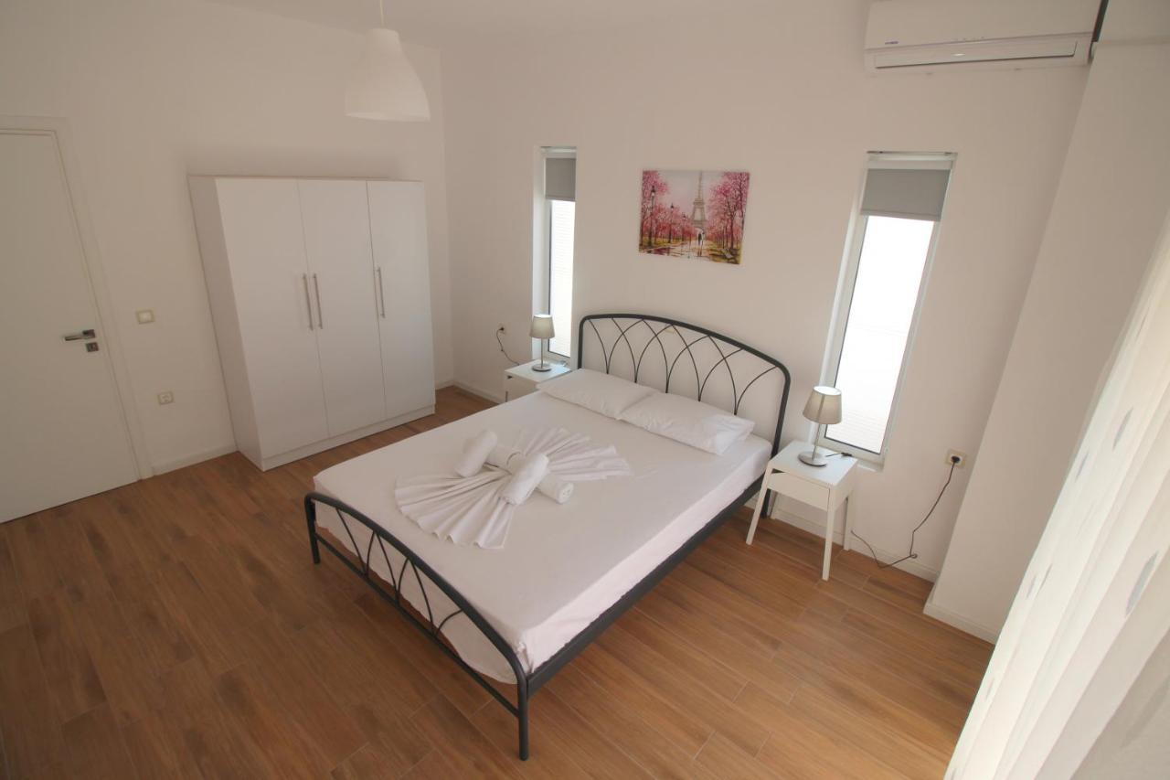 Nefeli Apartments Sarandë Exterior foto